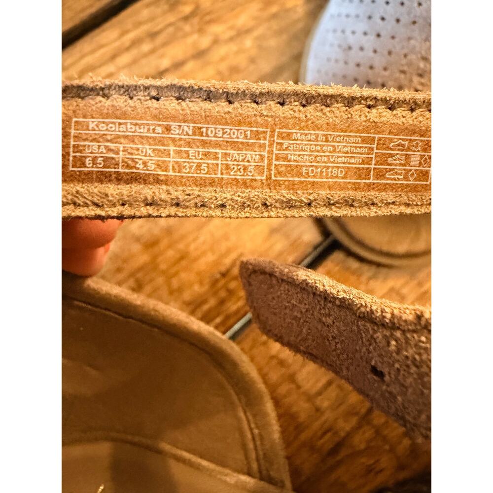 Koolaburra by UGG Suede Block Heel 2” Perforated Sandals Peep Toe Beige US 6.5 - Picture 10 of 13
